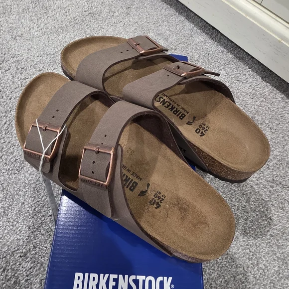 Birkenstock Brown ARIZONA: NWT - Picture 1 of 9